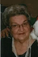 Paquet, Yolande