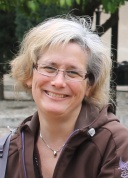 Garneau, Julie